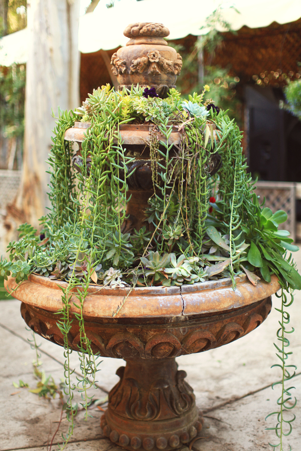 a-diy-purple-rustic-wedding