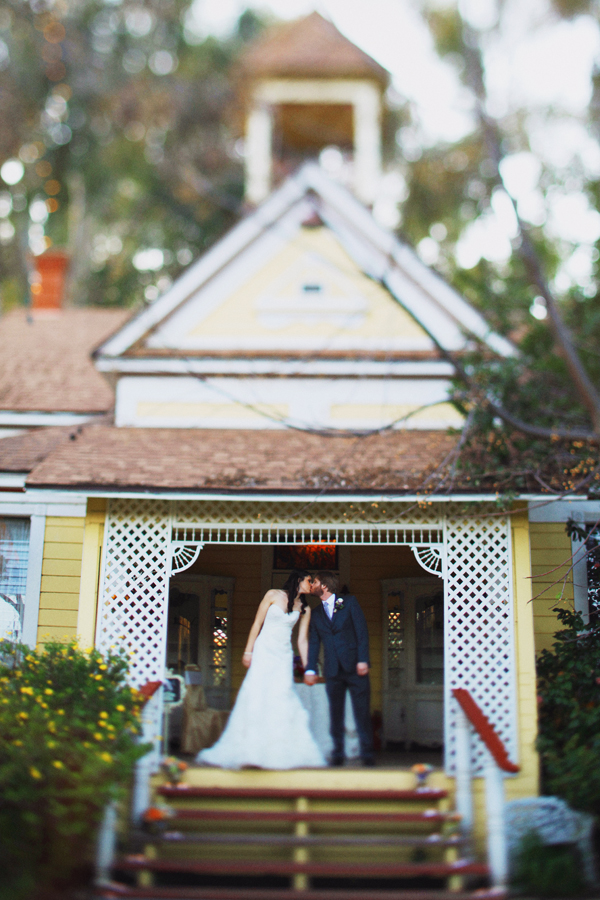 a-diy-purple-rustic-wedding