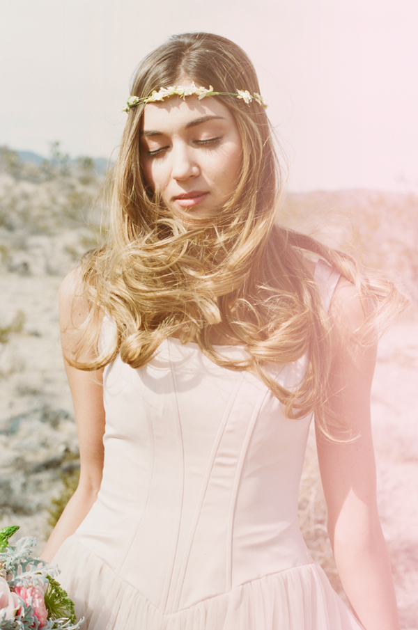 desert-bridal-shoot
