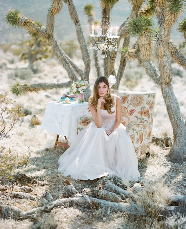desert-bridal-shoot
