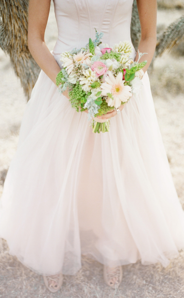 desert-bridal-shoot