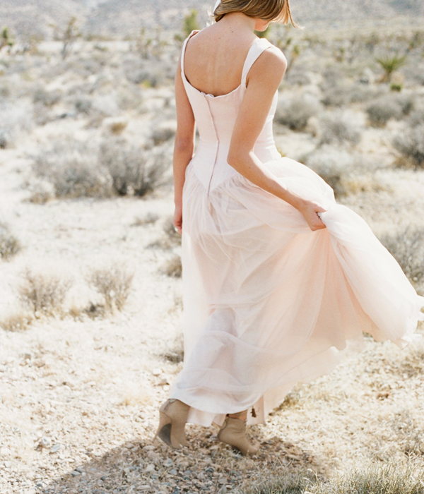 desert-bridal-shoot