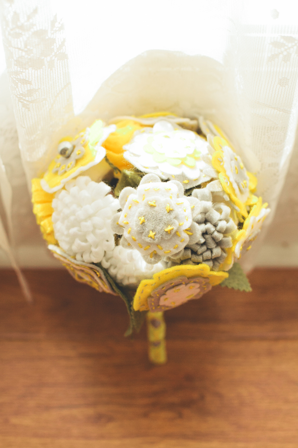 homespun-yellow-wedding-ideas