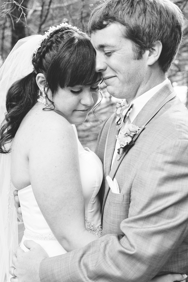 homespun-yellow-wedding-ideas