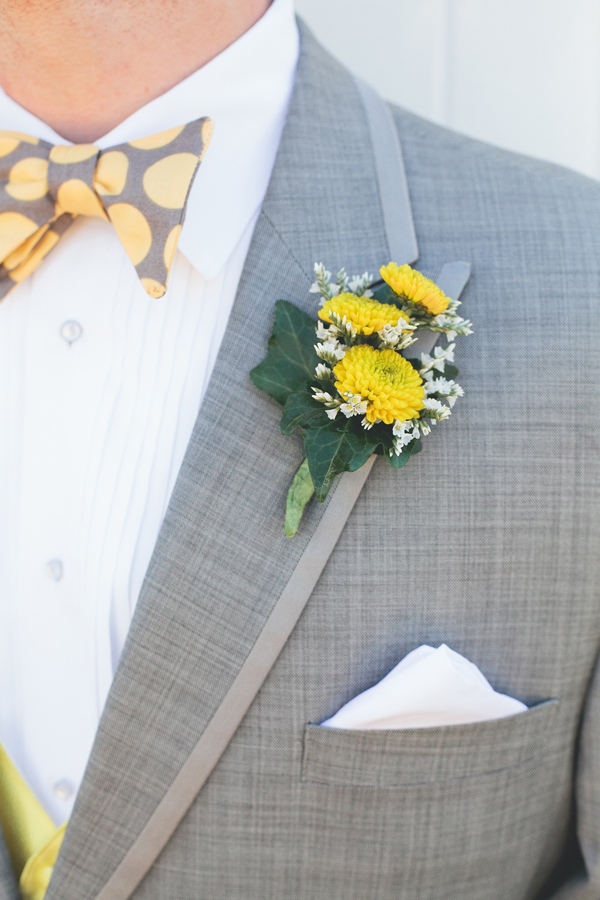 homespun-yellow-wedding-ideas