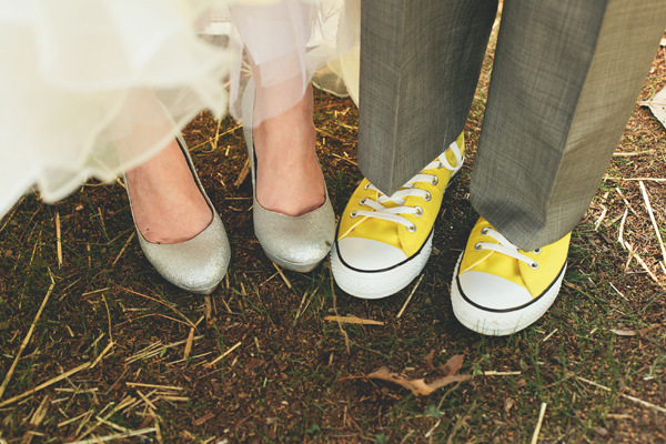 homespun-yellow-wedding-ideas