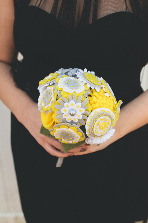 homespun-yellow-wedding-ideas