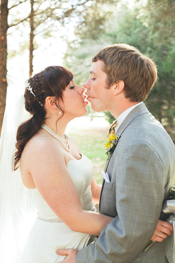 homespun-yellow-wedding-ideas