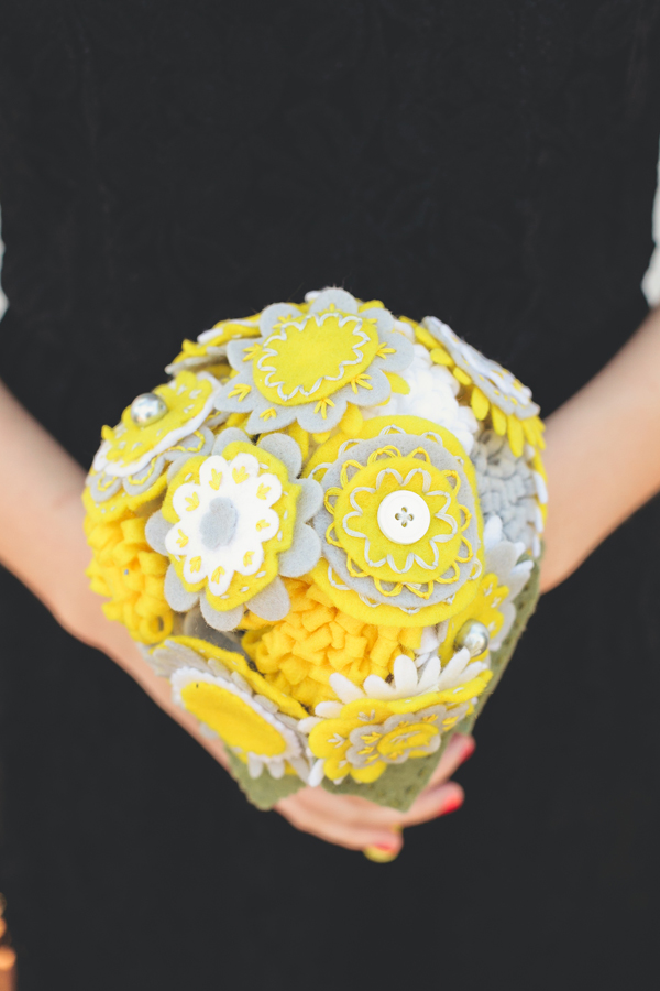 homespun-yellow-wedding-ideas