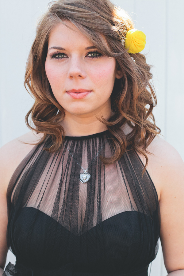 homespun-yellow-wedding-ideas