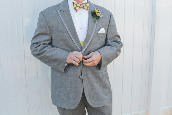 homespun-yellow-wedding-ideas