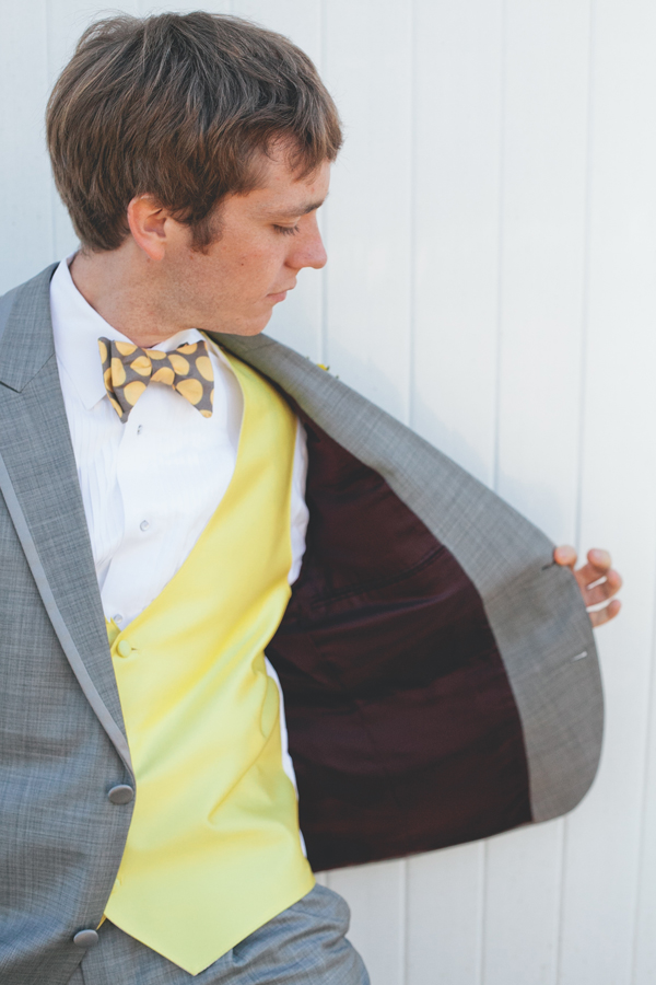homespun-yellow-wedding-ideas