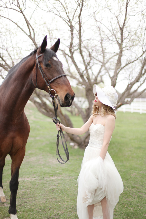 kentucky-derby-wedding-ideas