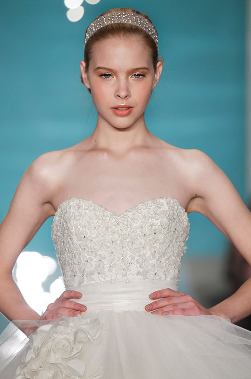 reem-acra-spring-2013-bridal-collection