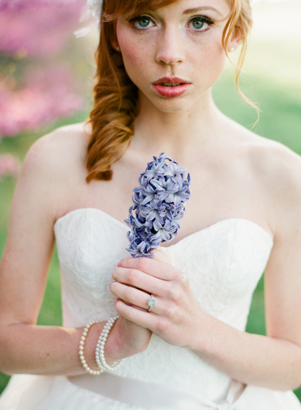 spring-bridal-session