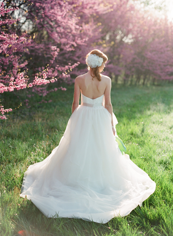 spring-bridal-session