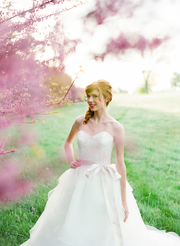 spring-bridal-session