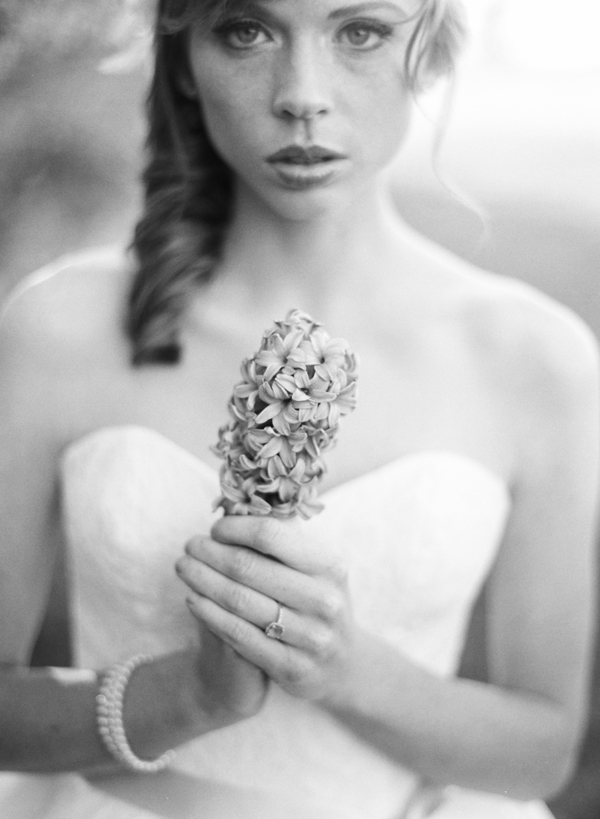 spring-bridal-session