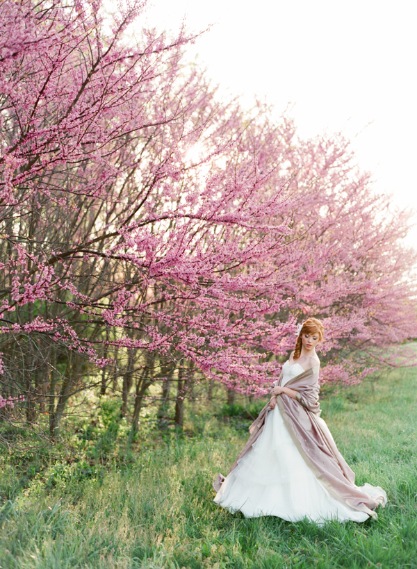 spring-bridal-session