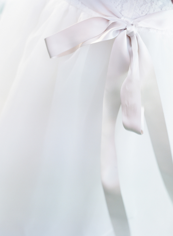 spring-bridal-session