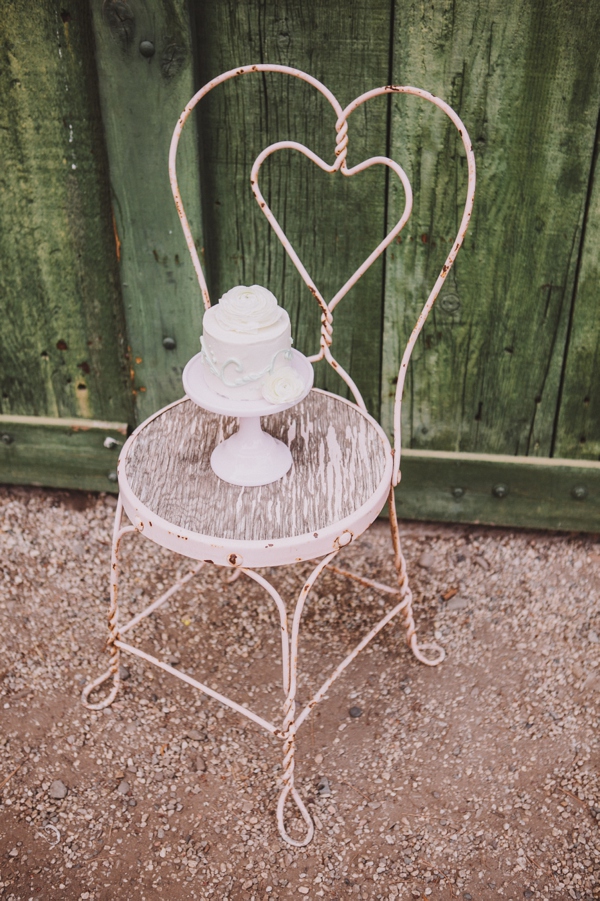 vintage-garden-wedding-ideas-at-haiku