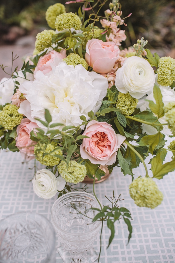 vintage-garden-wedding-ideas-at-haiku
