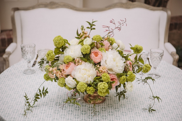 vintage-garden-wedding-ideas-at-haiku