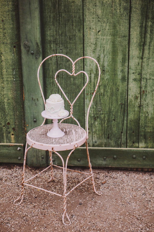 vintage-garden-wedding-ideas-at-haiku