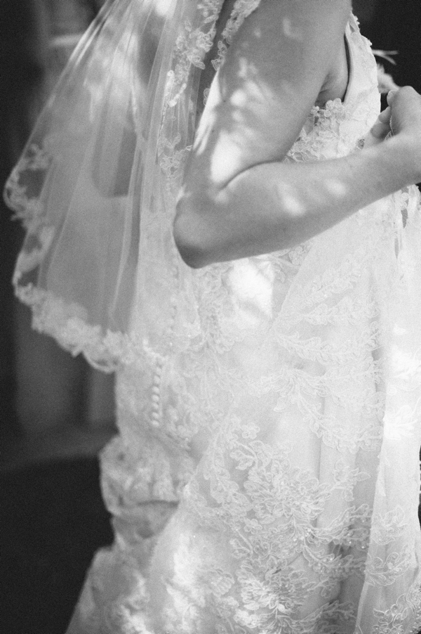 a-yellow-bumble-bee-wedding