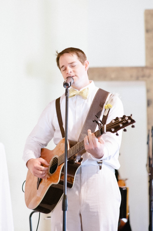 a-yellow-bumble-bee-wedding
