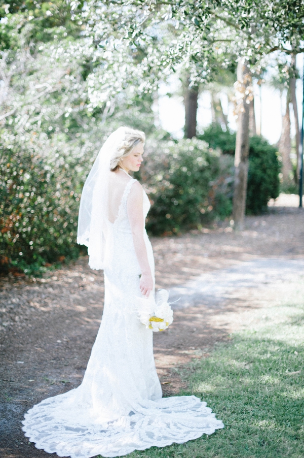a-yellow-bumble-bee-wedding