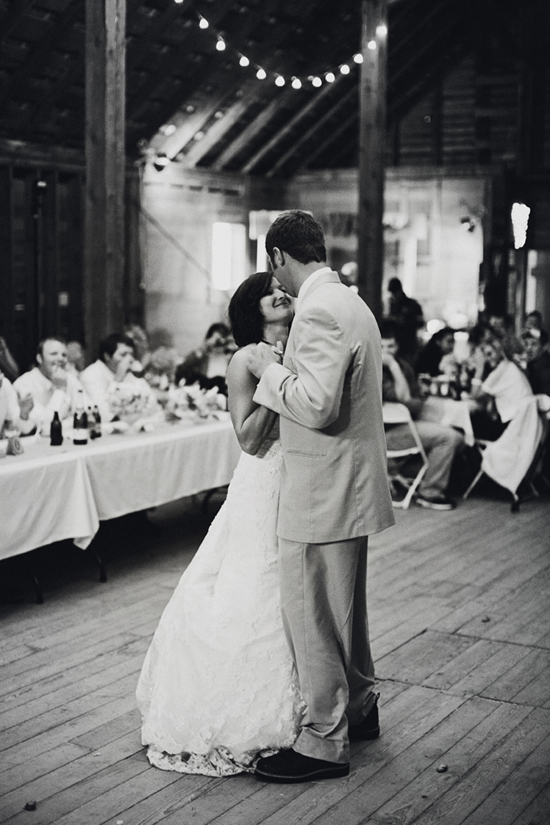 an-oregon-barn-yard-wedding