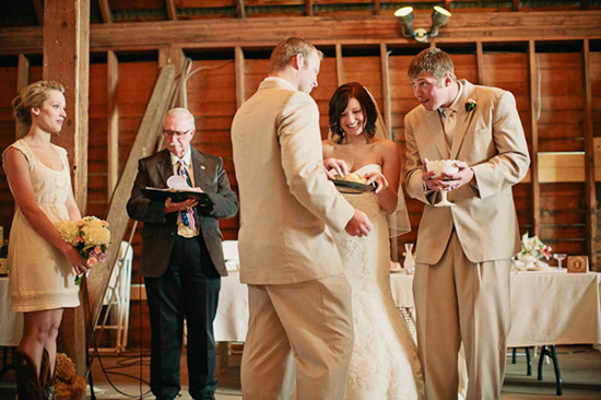 an-oregon-barn-yard-wedding