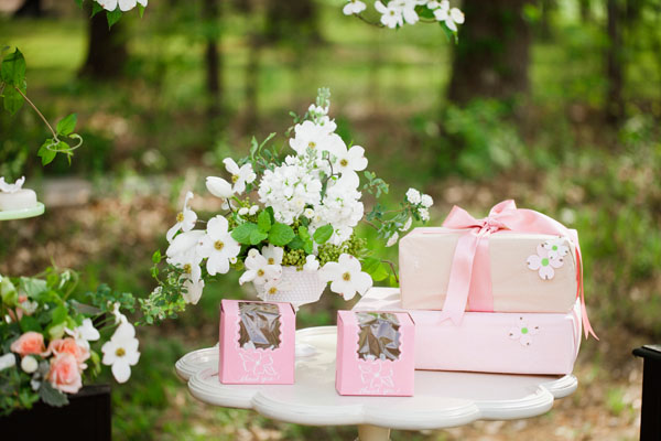 dogwood-wedding-inspiration