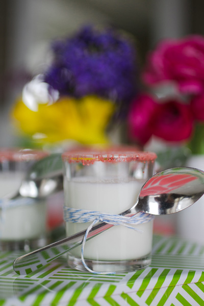 easy-colorful-bridal-shower-ideas
