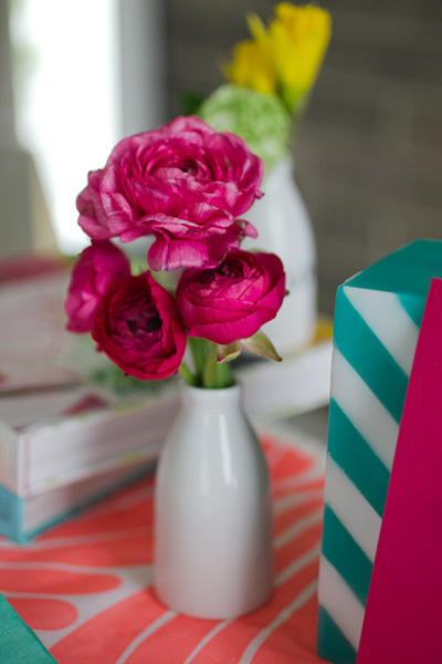 easy-colorful-bridal-shower-ideas