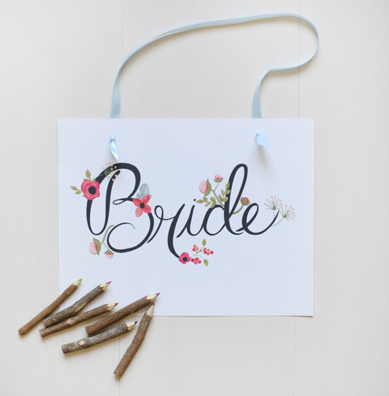 Free Bride and Groom Sign