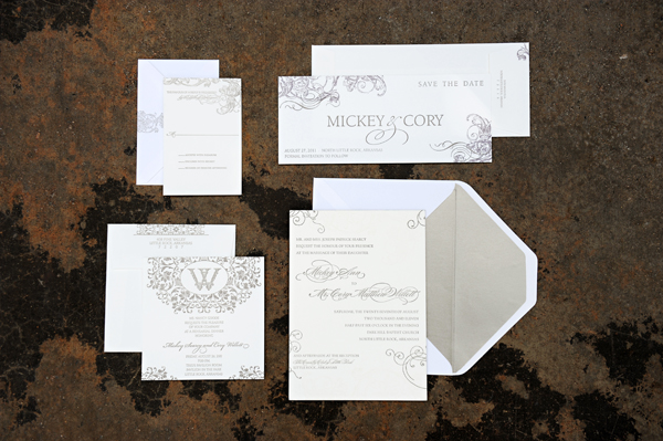 glamorous-and-elegant-backyard-wedding