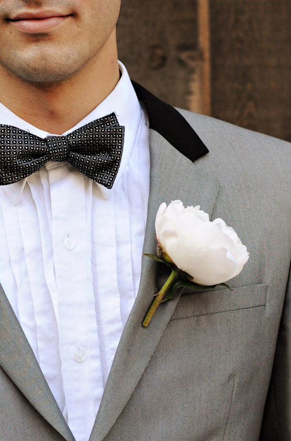 glamorous-and-elegant-backyard-wedding