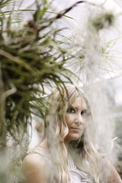 hip-and-stylish-engagement-shoot-from