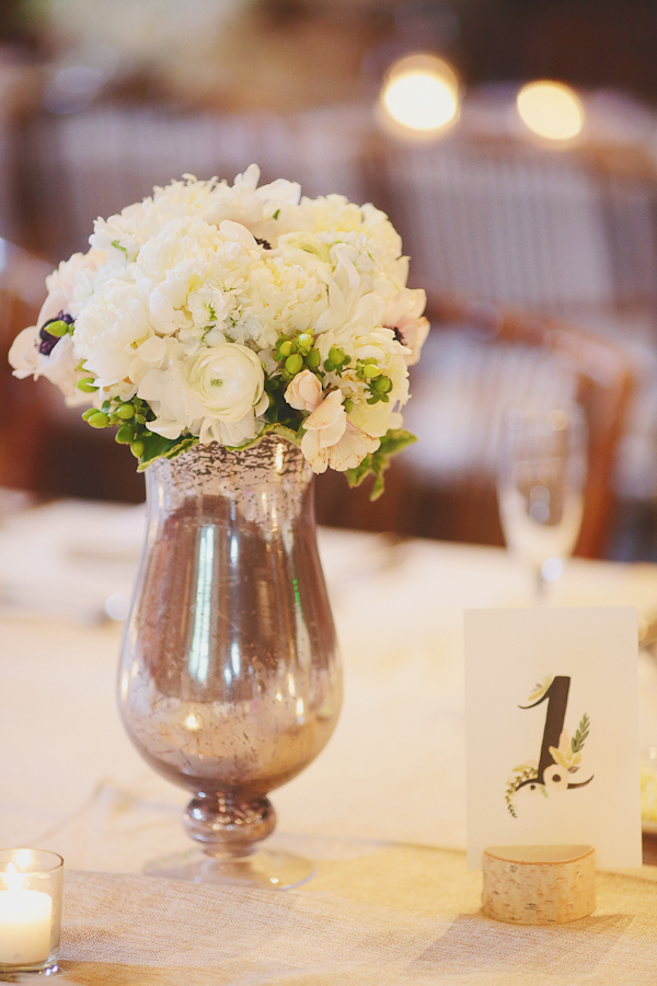 lavender-and-white-wedding-ideas-with