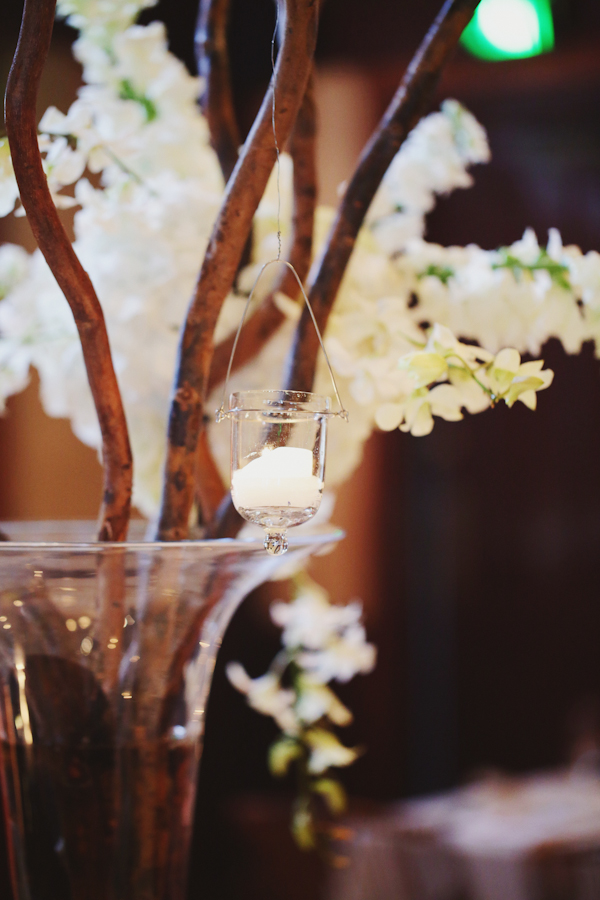 lavender-and-white-wedding-ideas-with