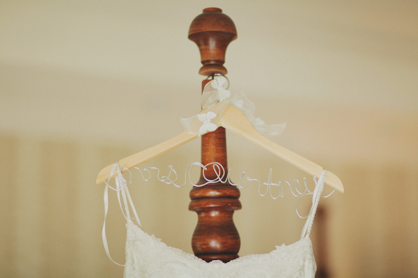lavender-and-white-wedding-ideas-with