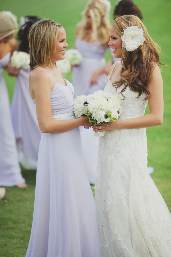lavender-and-white-wedding-ideas-with