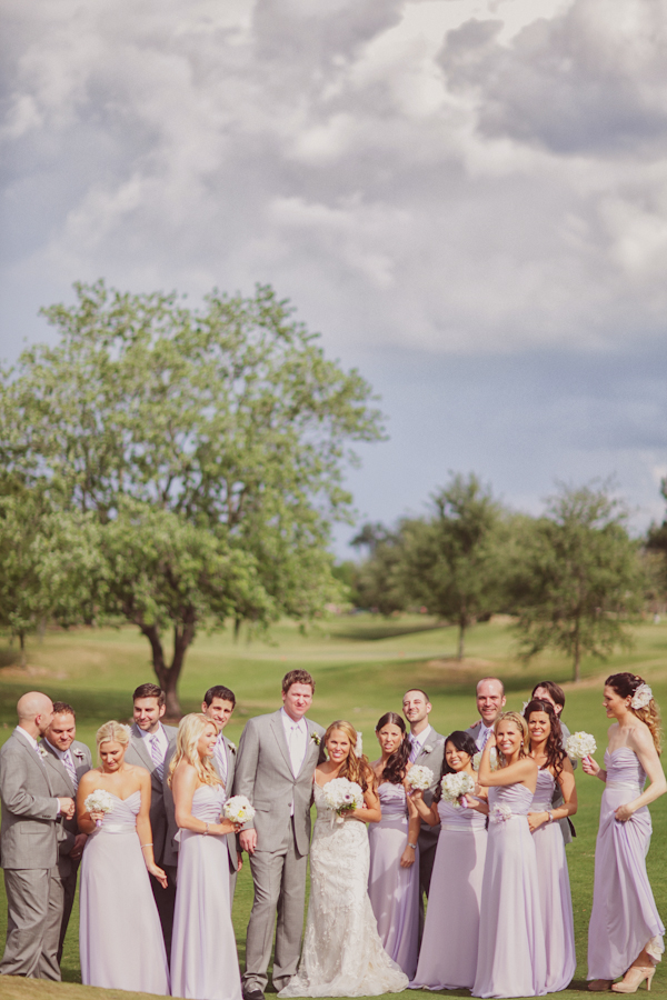 lavender-and-white-wedding-ideas-with