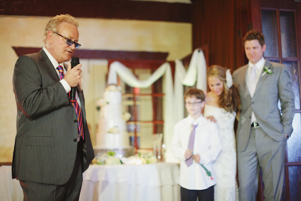 lavender-and-white-wedding-ideas-with