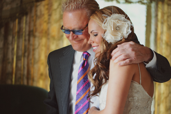 lavender-and-white-wedding-ideas-with