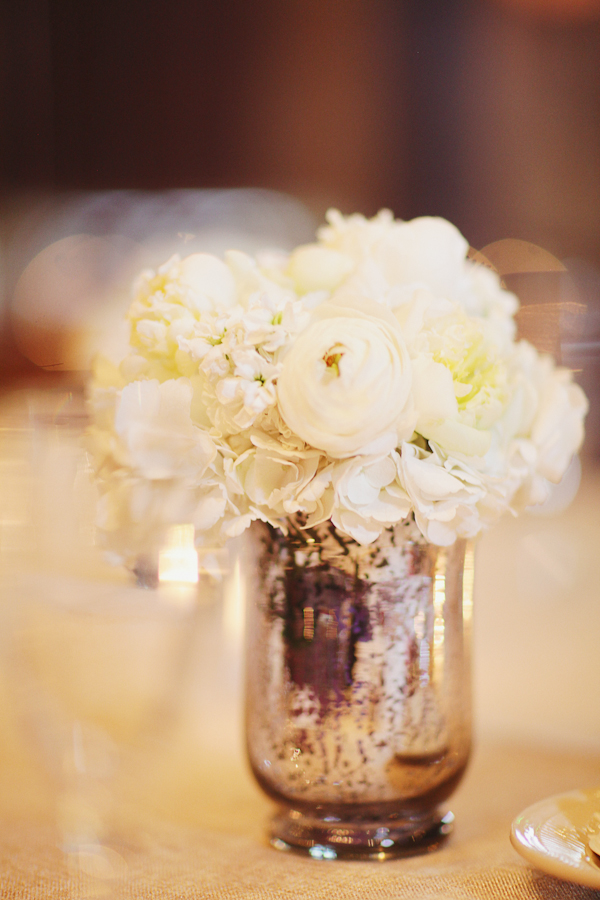 lavender-and-white-wedding-ideas-with