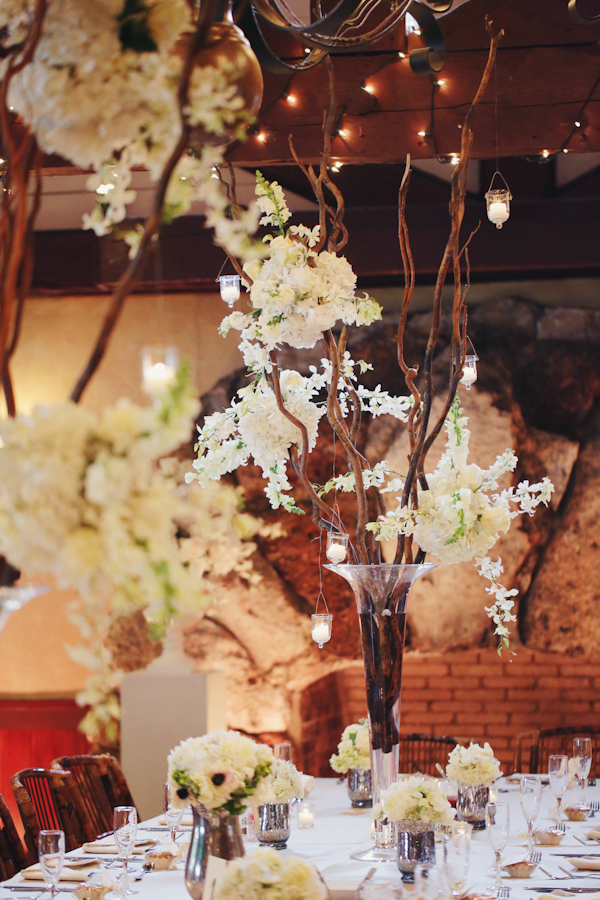 lavender-and-white-wedding-ideas-with
