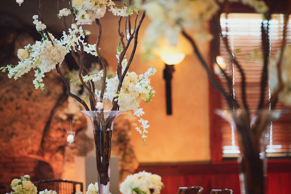 lavender-and-white-wedding-ideas-with